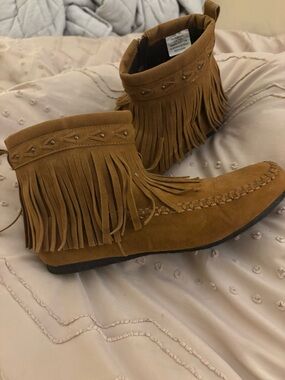 Fringe Suede Ankle Boots - Chestnut Brown